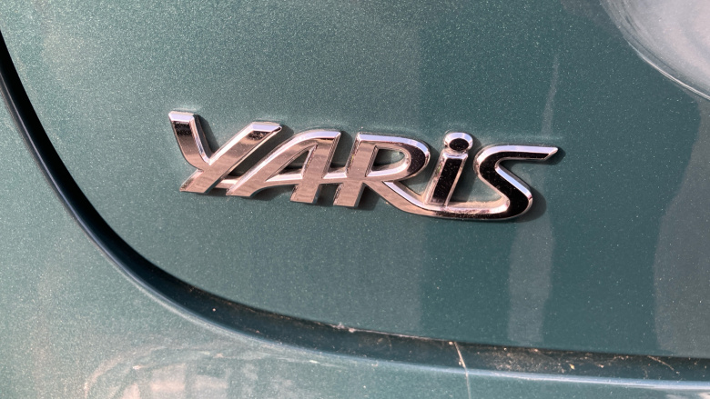 Toyota Yaris Cross 1.5 Hybrid Design 5dr CVT Hybrid Estate